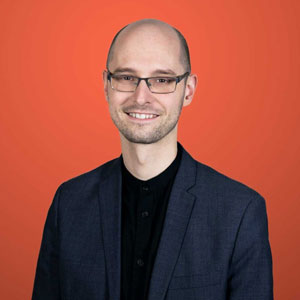 head shot of speaker Marcus-Weiland